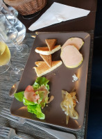 Le Relais De Brouquet food