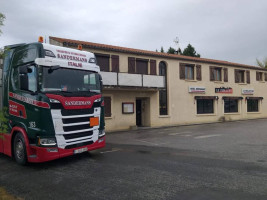 Relais Routier Le Grillon food