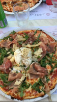 Pizzeria Le Triangle food