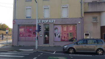 Le Pop Art Restaurant outside