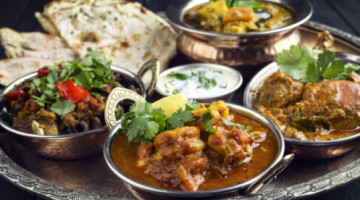 R.b Traiteur Des Gourmets Indien food