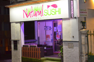 Natural Sushi outside