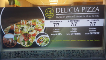 Delicia Pizza food