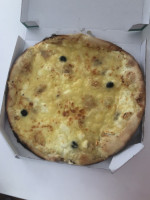 La Saint Quentinoise Pizzeria food
