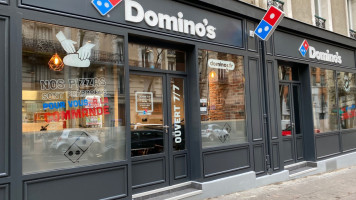 Domino's Pizza Cherbourg Octeville outside