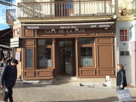 Cafe de la Paix food