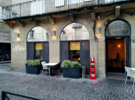 Restaurant Les Viviers Saint-Martin outside