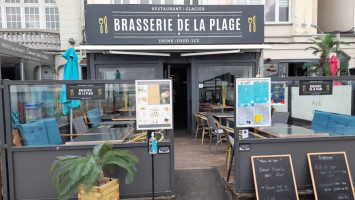 Brasserie De La Plage outside