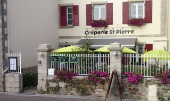 Creperie St Pierre Ou Au Peche Gourmand outside