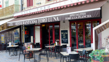 Casa Toro Luna outside