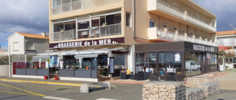 Brasserie De La Mer outside