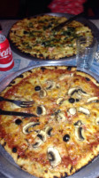 Pizzanotte food