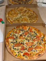 Pizza Sam food