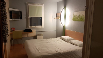 Ibis Styles Nancy Sud inside