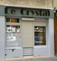 Cafe Crystal outside