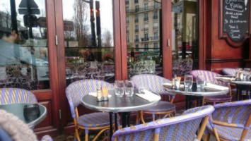 Le Bistrot Balard food