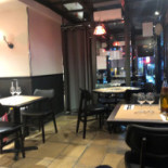 Pino Elysees Nourriture