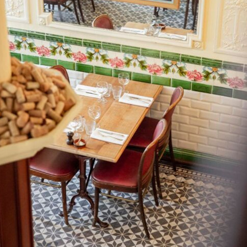 restaurant image