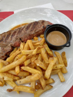 Auberge De Montigny food
