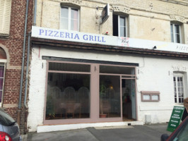 Pizzeria Le Welcome outside