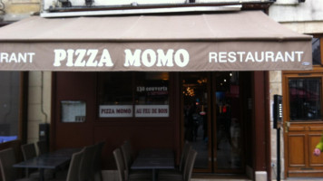 Pizza Momo food