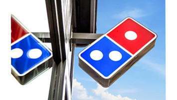 Domino's Pizza Angers Chateau food