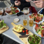 LR&JD Champagnes food