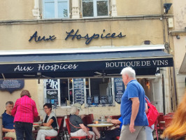 Aux Hospices food