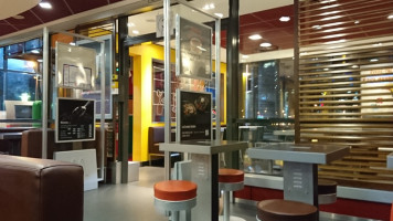 Mc Donald S inside