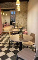 Cafe de la Gare Sarl inside