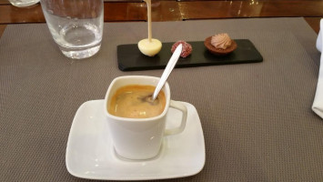 Cafe De France food