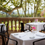 Le Champ Des Lunes food