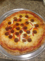 Angelo Pizza food