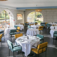 Le Moulin De L'abbaye food