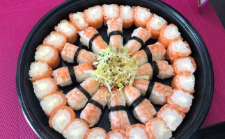 Ara Sushi Wok food