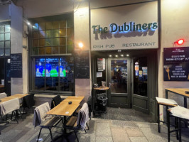 The Dubliner's Pub inside