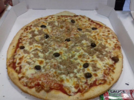 Allo Pizza A Gogo food