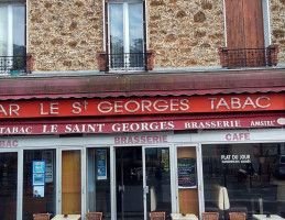 Le Saint Georges inside