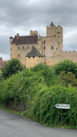 La Taverne Des Remparts outside