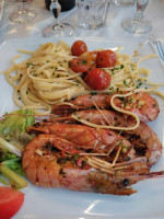 La Trattoria food