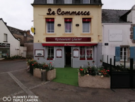 Restaurant le Commerce - Penestin outside