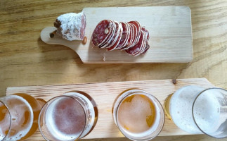 Trip-hop Microbrasserie food