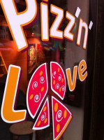 Pizz'n'love Val D'isere food