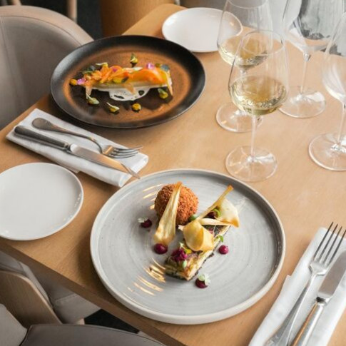 restaurant image