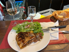 Le Bistrot Balard food