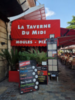 La Taverne Du Midi inside