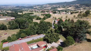 Ferme Auberge Du Vernat outside