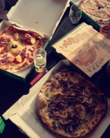 Pizz'anayo food
