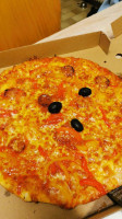 Les Pizzas De Charlotte food