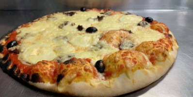 Truckpizza Sanary inside